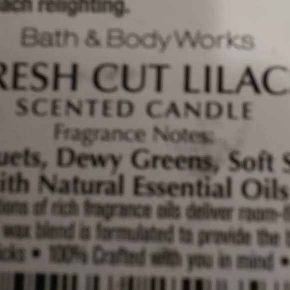 Bath and body works candle 3 wick FRESH CUT LILAC FLORAL DESIGN - Picture 5 of 5